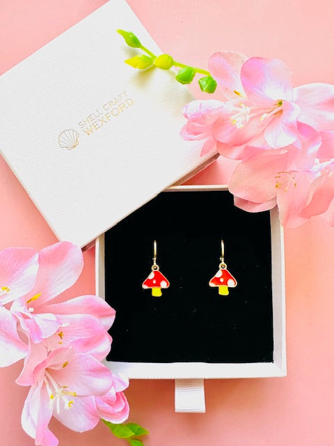 "Cute as a Button" Earrings