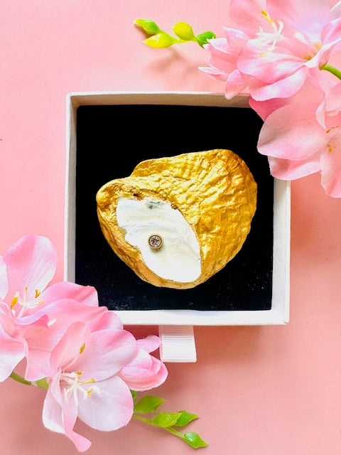 Brooch "Shiny"