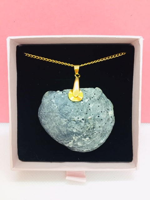 Shell Necklace "Solara"