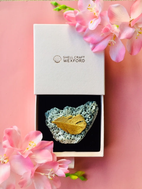 Brooch "Dove"