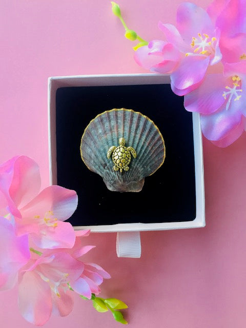 Brooch "Snapper"